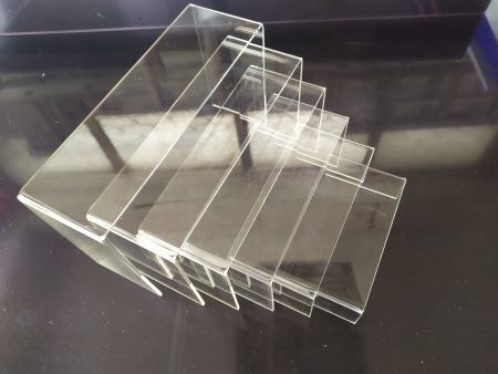 Şeffaf Akrilik 6'lı Basamaklı Teşhir Standı Seti