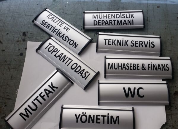 Metal Ofis ve Kapı İsimlikleri